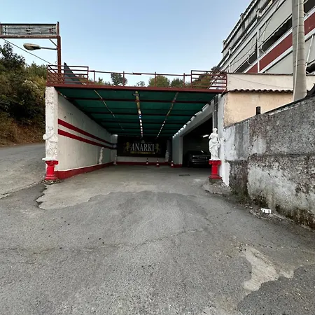 Anarki Hotel